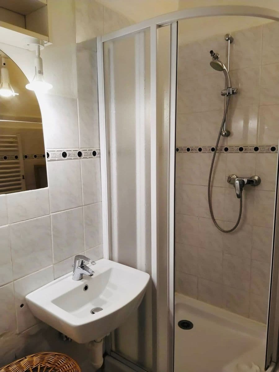 Pronájem bytu 2+kk 43 m², Pod Marjánkou, Praha, Praha Pronájem bytu 2+kk 43 m², Pod Marjánkou, Praha, Praha