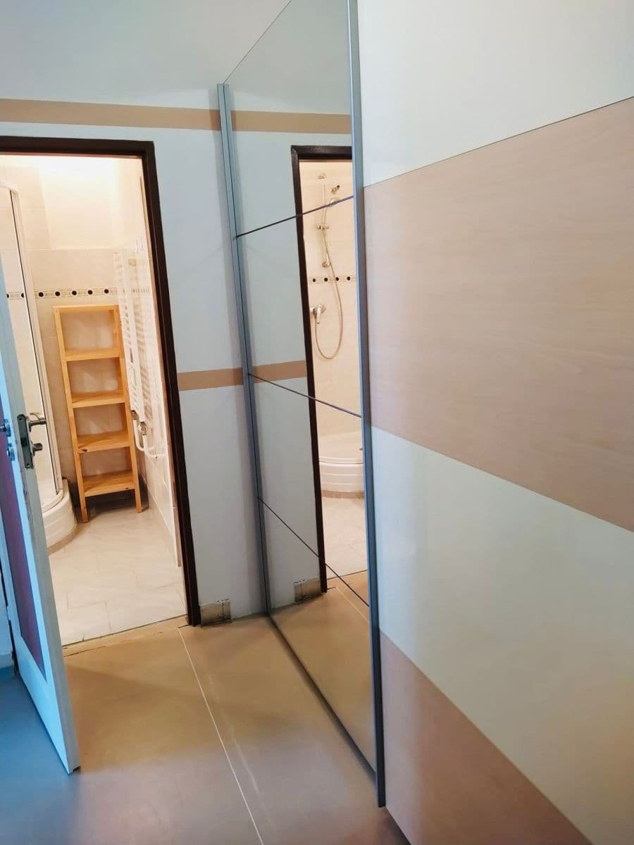 Pronájem bytu 2+kk 43 m², Pod Marjánkou, Praha, Praha Pronájem bytu 2+kk 43 m², Pod Marjánkou, Praha, Praha