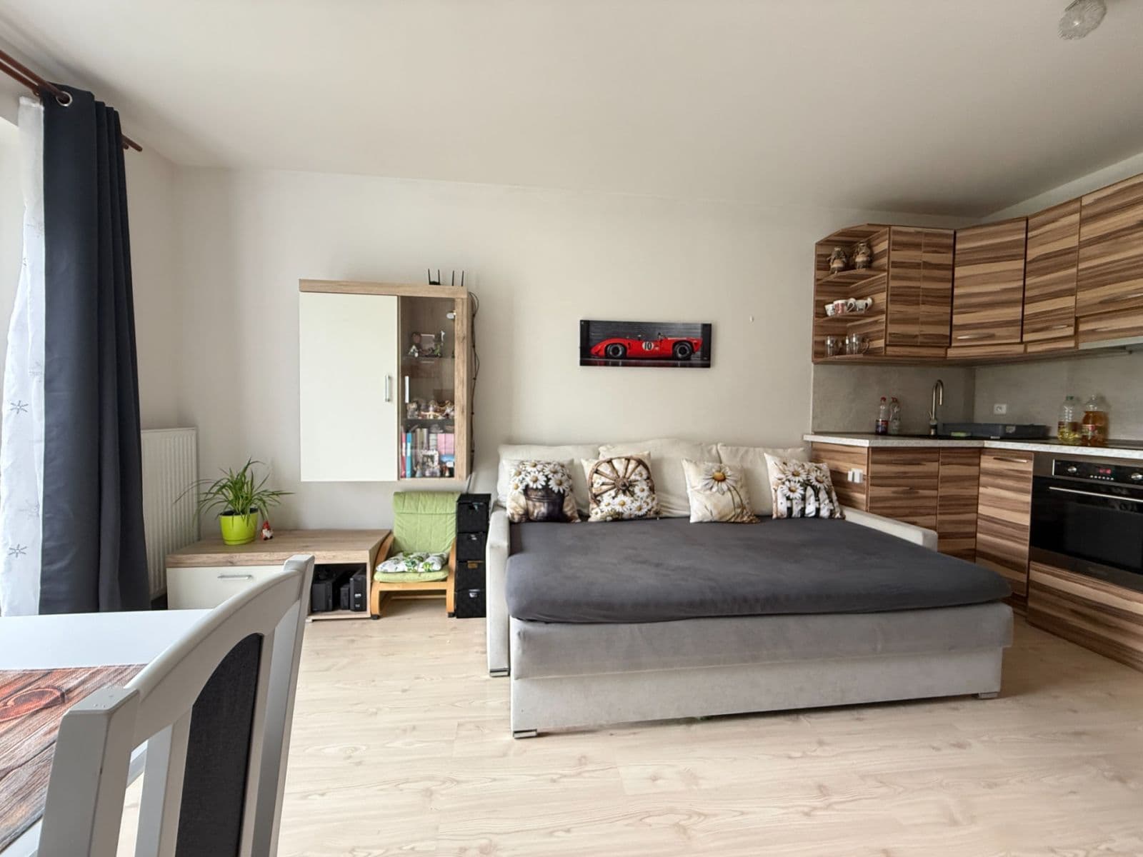 Prodej bytu 3+kk 55 m², Šípková, Mukařov, Středočeský kraj Prodej bytu 3+kk 55 m², Šípková, Mukařov, Středočeský kraj