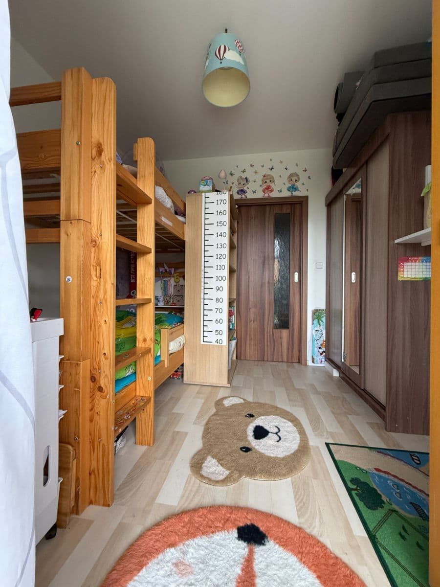 Prodej bytu 3+kk 55 m², Šípková, Mukařov, Středočeský kraj Prodej bytu 3+kk 55 m², Šípková, Mukařov, Středočeský kraj