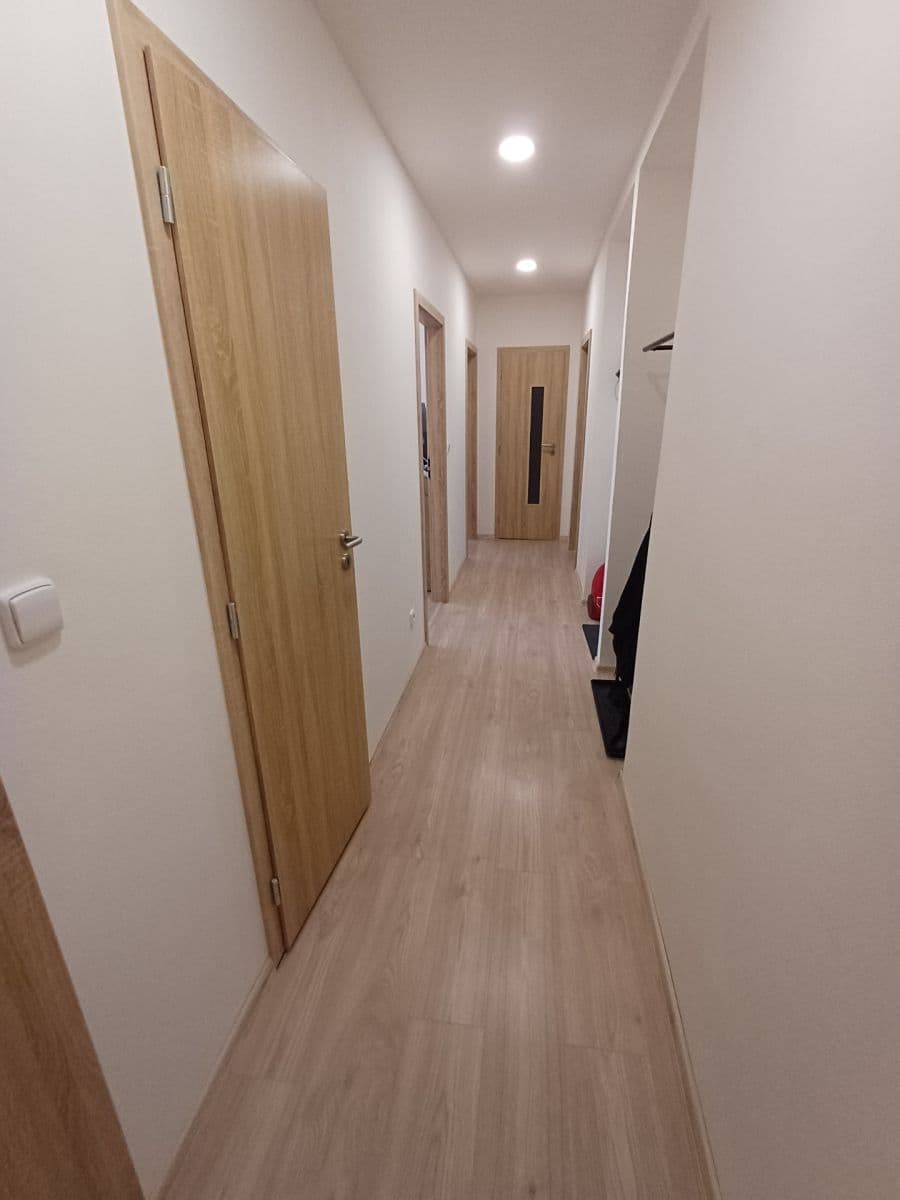 Pronájem bytu 3+kk 68 m², Bezručova, Holešov, Zlínský kraj Pronájem bytu 3+kk 68 m², Bezručova, Holešov, Zlínský kraj