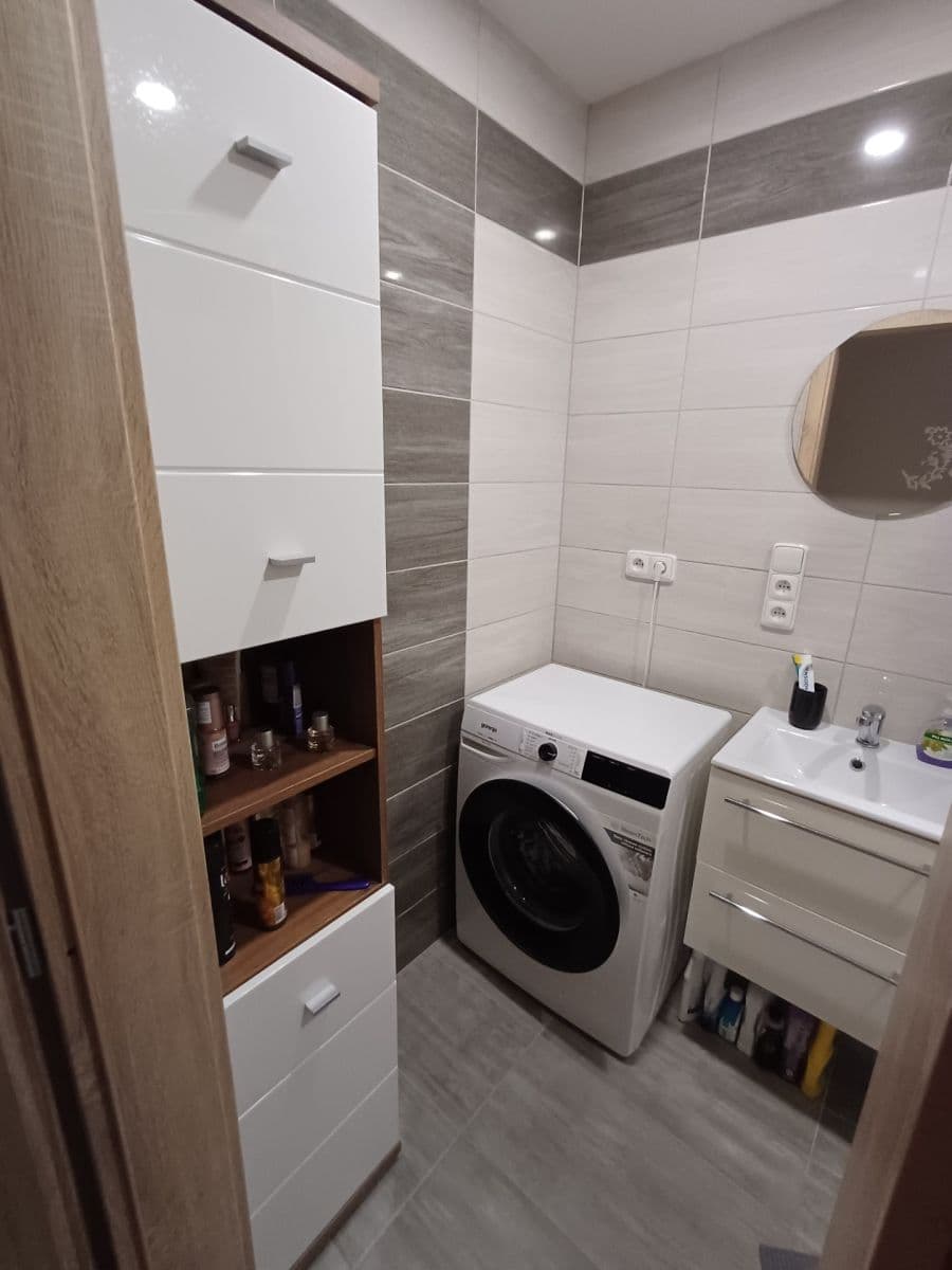 Pronájem bytu 3+kk 68 m², Bezručova, Holešov, Zlínský kraj Pronájem bytu 3+kk 68 m², Bezručova, Holešov, Zlínský kraj