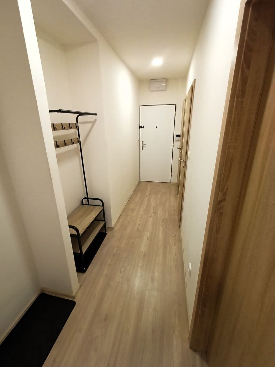 Pronájem bytu 3+kk 68 m², Bezručova, Holešov, Zlínský kraj Pronájem bytu 3+kk 68 m², Bezručova, Holešov, Zlínský kraj