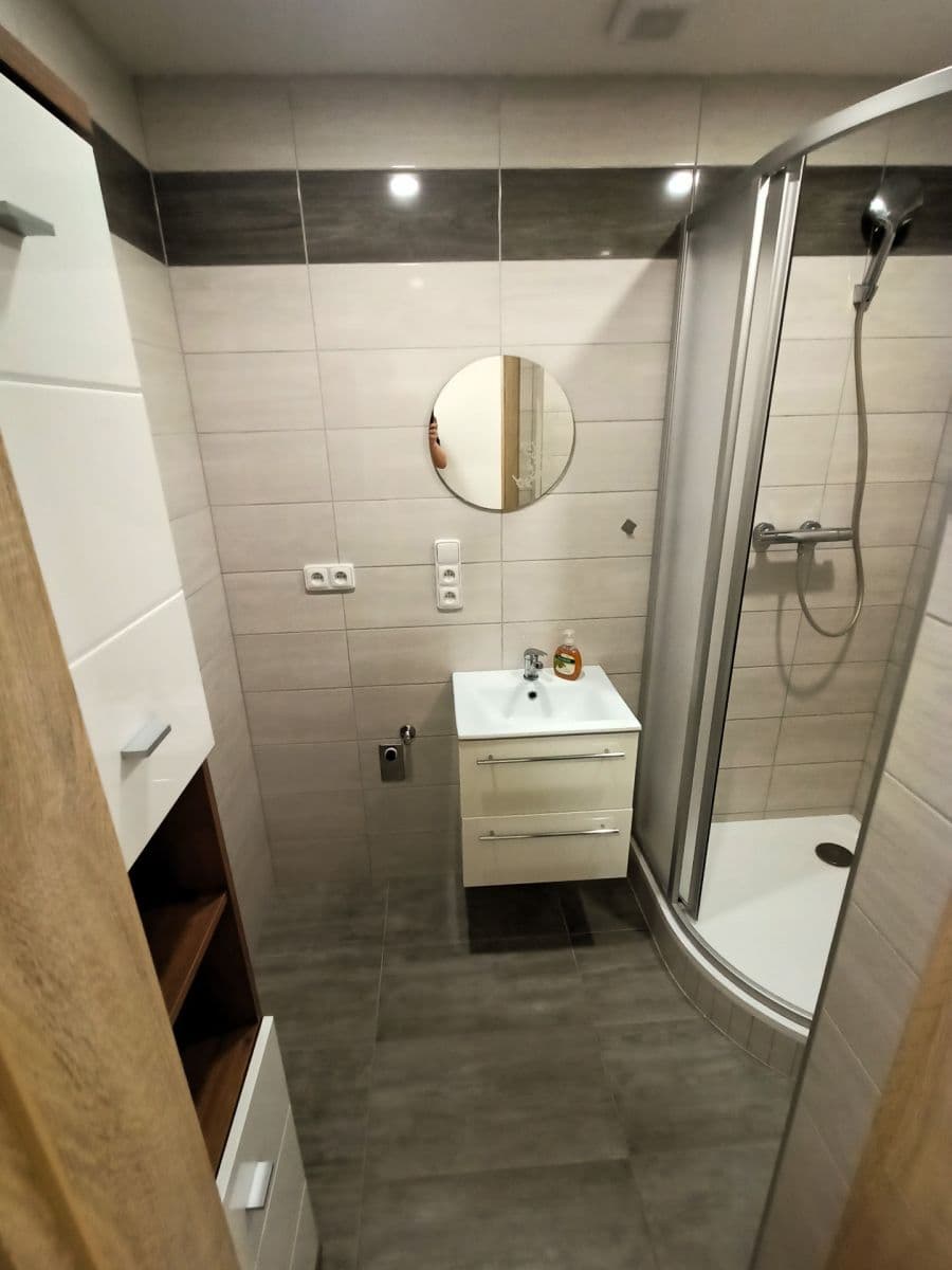 Pronájem bytu 3+kk 68 m², Bezručova, Holešov, Zlínský kraj Pronájem bytu 3+kk 68 m², Bezručova, Holešov, Zlínský kraj