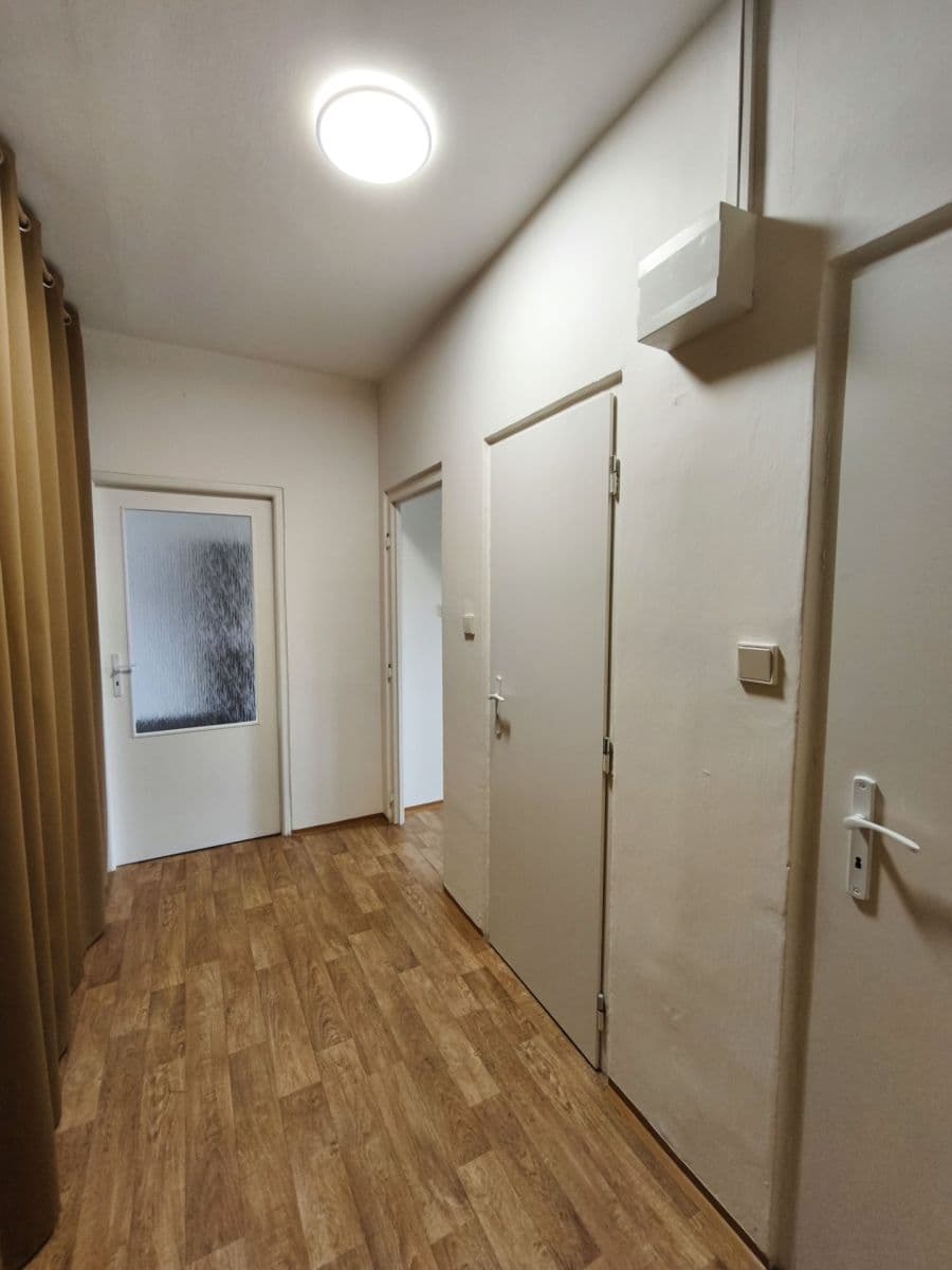 Pronájem bytu 2+1 55 m², Počernická, Praha, Praha Pronájem bytu 2+1 55 m², Počernická, Praha, Praha