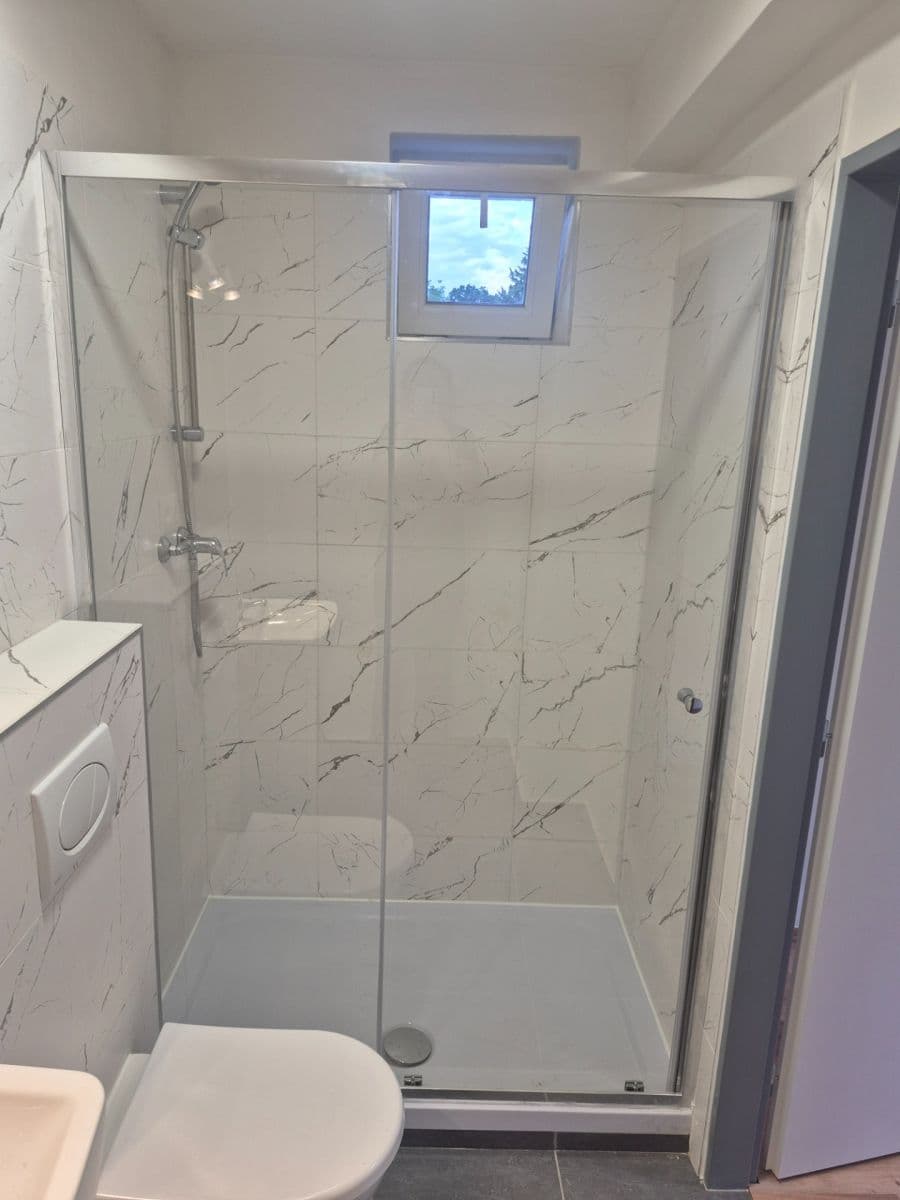 Pronájem bytu 2+kk 45 m², Lišická, Praha, Praha Pronájem bytu 2+kk 45 m², Lišická, Praha, Praha