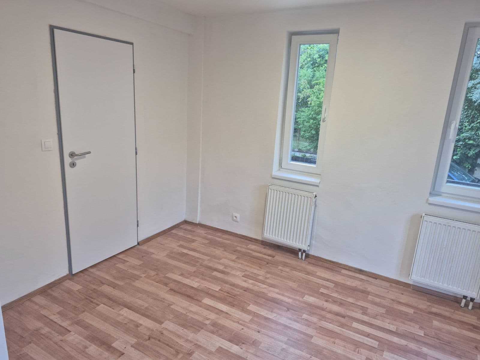 Pronájem bytu 2+kk 45 m², Lišická, Praha, Praha Pronájem bytu 2+kk 45 m², Lišická, Praha, Praha
