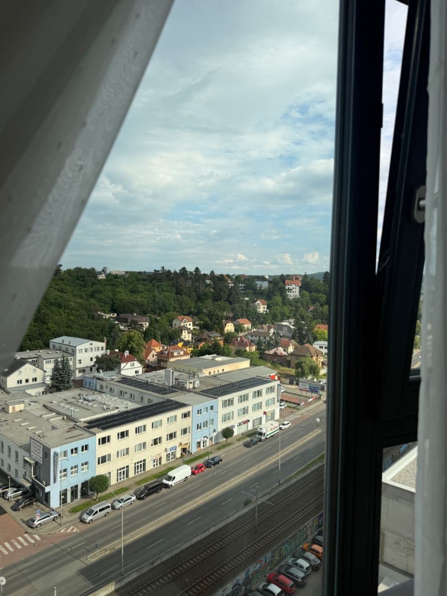 Pronájem bytu 3+kk 92 m², Mezi Vodami, Praha, Praha Pronájem bytu 3+kk 92 m², Mezi Vodami, Praha, Praha