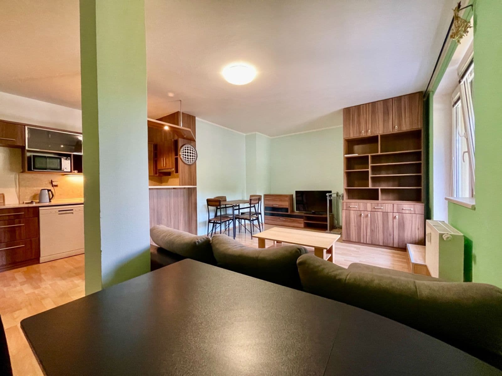 Pronájem bytu 2+kk 63 m², Novovysočanská, Praha, Praha Pronájem bytu 2+kk 63 m², Novovysočanská, Praha, Praha