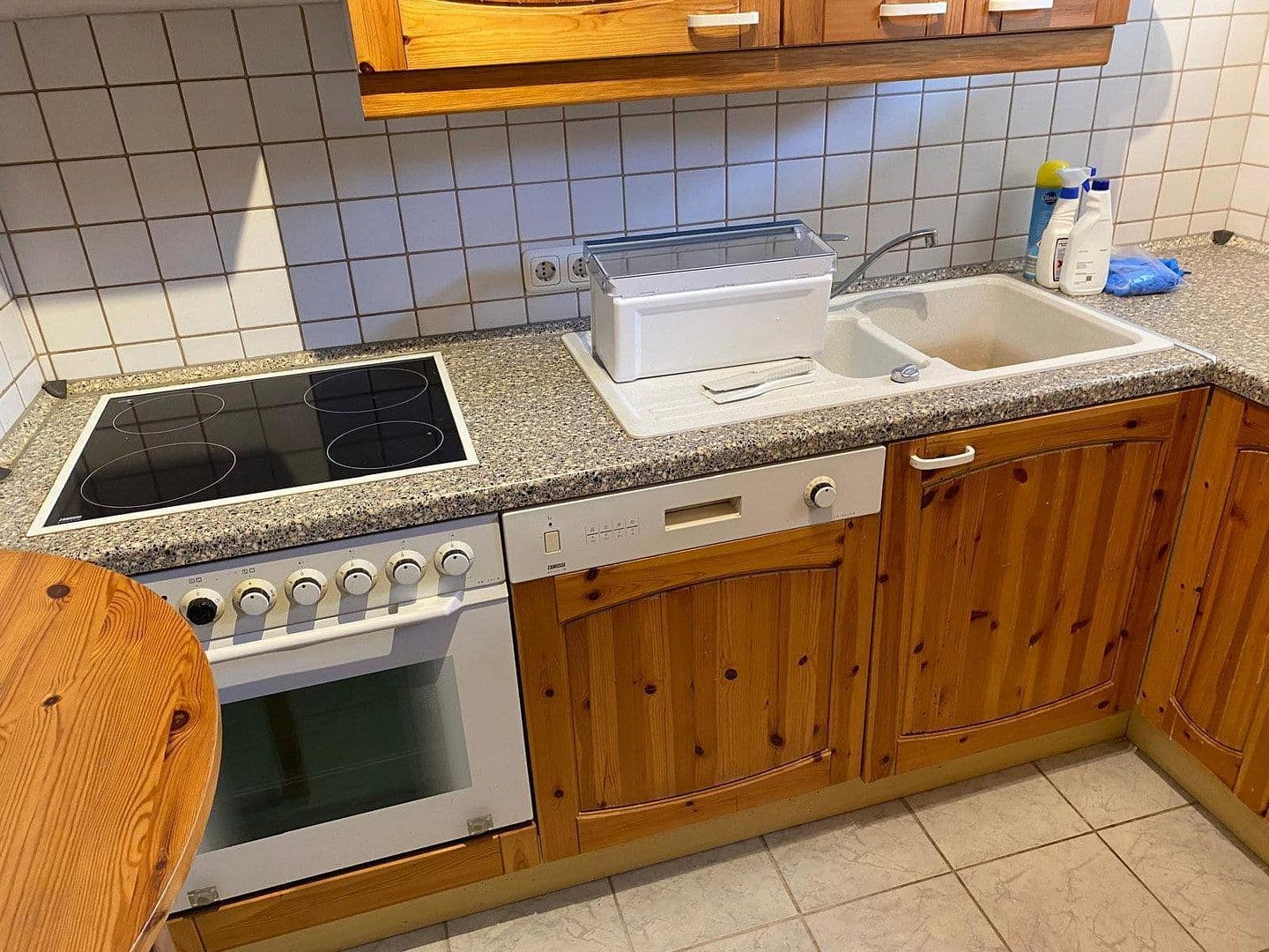 Prodej bytu 2+1 57 m², Frühmessholzstraße 6, Neunkirchen a. Sand, Bavorsko Prodej bytu 2+1 57 m², Frühmessholzstraße 6, Neunkirchen a. Sand, Bavorsko