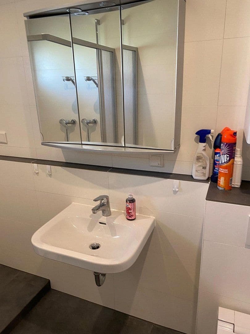 Prodej bytu 2+1 57 m², Frühmessholzstraße 6, Neunkirchen a. Sand, Bavorsko Prodej bytu 2+1 57 m², Frühmessholzstraße 6, Neunkirchen a. Sand, Bavorsko