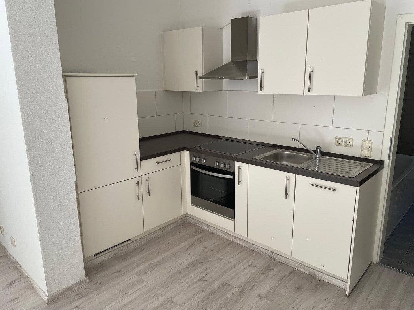 Pronájem bytu 2+1 68 m², Georg-Büchner-Straße 29, Gera, Durynsko Pronájem bytu 2+1 68 m², Georg-Büchner-Straße 29, Gera, Durynsko