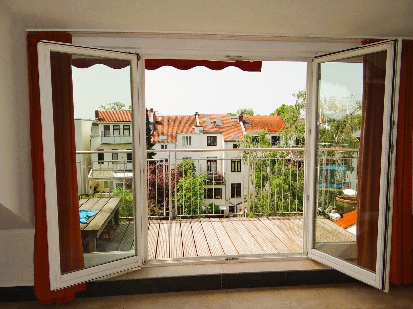 Prodej bytu 4+1 140 m², Östliche Vorstadt - Fesenfeld, Bremen Prodej bytu 4+1 140 m², Östliche Vorstadt - Fesenfeld, Bremen