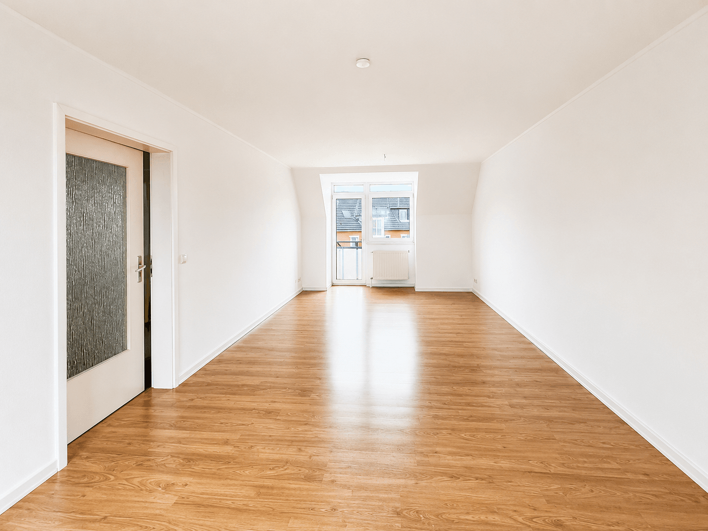 Pronájem bytu 3+1 79 m², Kieler Ring 35, Stralsund, Mecklenburg-Vorpommern Pronájem bytu 3+1 79 m², Kieler Ring 35, Stralsund, Mecklenburg-Vorpommern