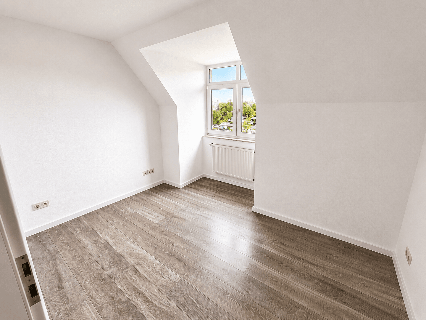 Pronájem bytu 3+1 79 m², Kieler Ring 35, Stralsund, Mecklenburg-Vorpommern Pronájem bytu 3+1 79 m², Kieler Ring 35, Stralsund, Mecklenburg-Vorpommern