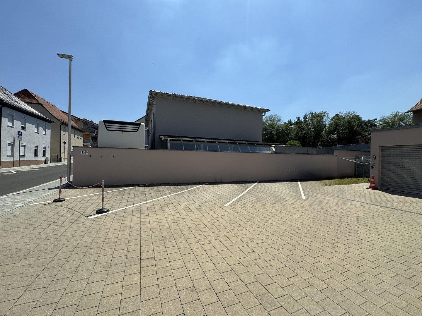 Pronájem bytu 1+kk 41 m², Herzogenaurach, Bavorsko Pronájem bytu 1+kk 41 m², Herzogenaurach, Bavorsko