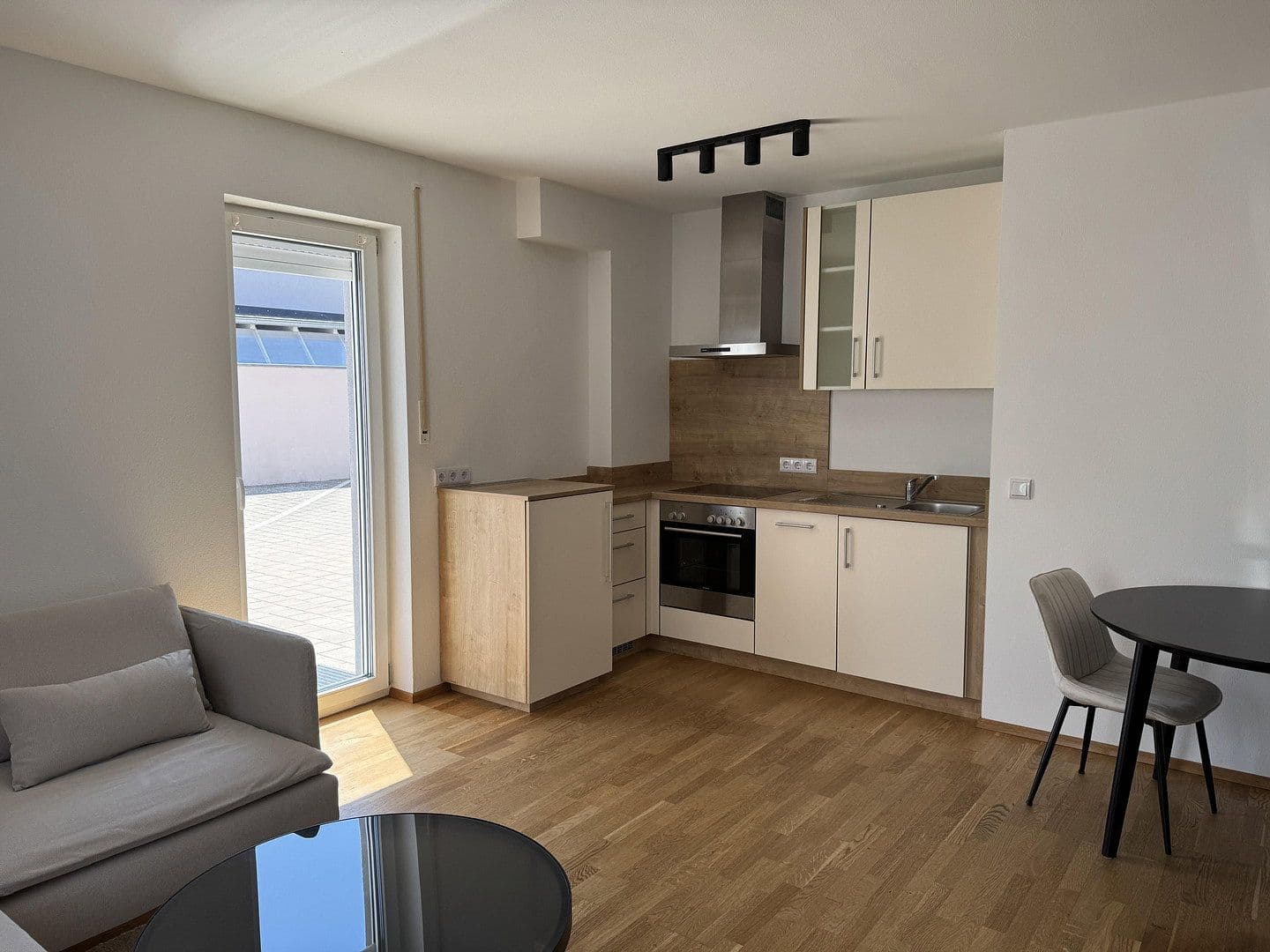 Pronájem bytu 1+kk 41 m², Herzogenaurach, Bavorsko Pronájem bytu 1+kk 41 m², Herzogenaurach, Bavorsko
