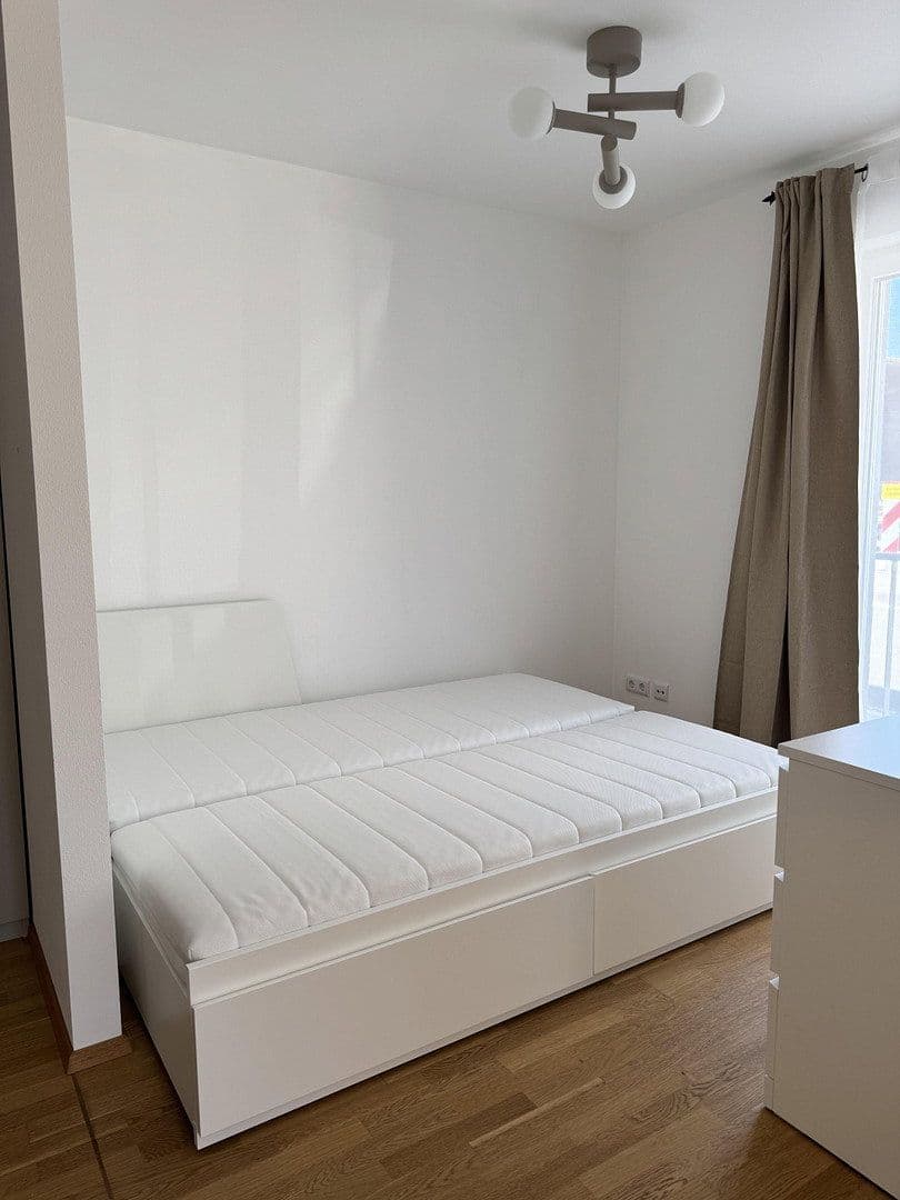 Pronájem bytu 1+kk 41 m², Herzogenaurach, Bavorsko Pronájem bytu 1+kk 41 m², Herzogenaurach, Bavorsko
