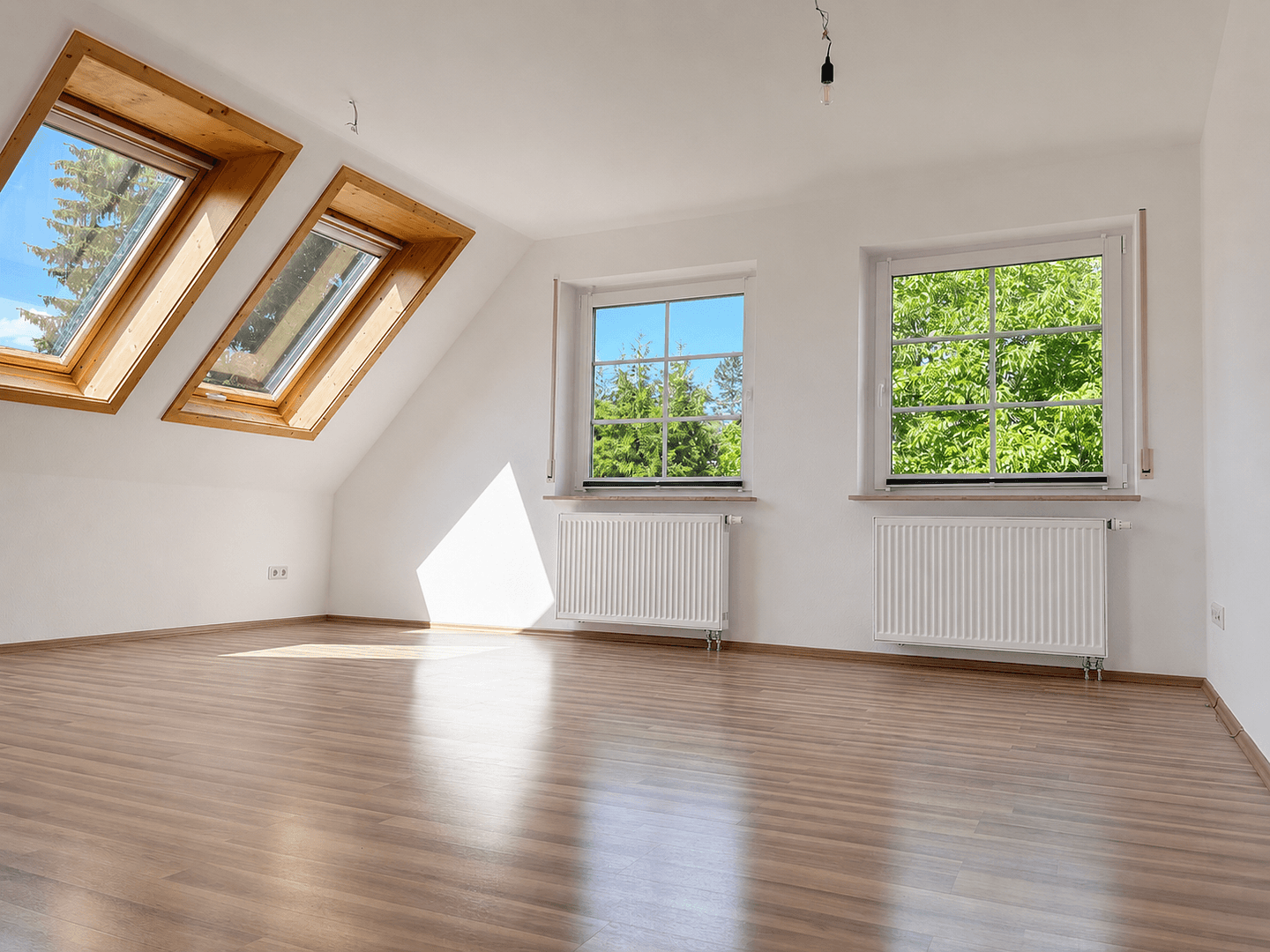 Pronájem bytu 3+1 95 m², Tailfingerstraße 1, Albstadt, Bádensko-Württembersko Pronájem bytu 3+1 95 m², Tailfingerstraße 1, Albstadt, Bádensko-Württembersko