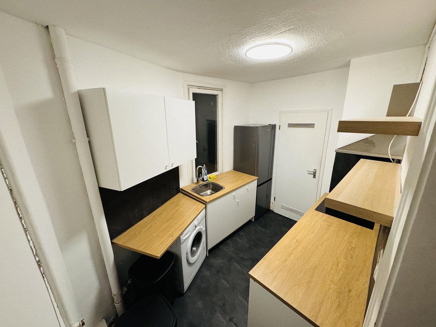 Prodej bytu 5+1 88 m², Stuttgart, Bádensko-Württembersko Prodej bytu 5+1 88 m², Stuttgart, Bádensko-Württembersko