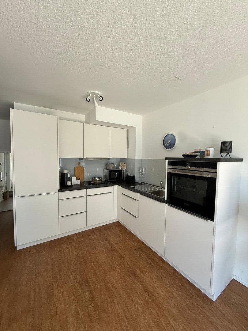 Pronájem bytu 2+1 36 m², Schweickerweg 21/1, Schwäbisch Hall, Bádensko-Württembersko Pronájem bytu 2+1 36 m², Schweickerweg 21/1, Schwäbisch Hall, Bádensko-Württembersko