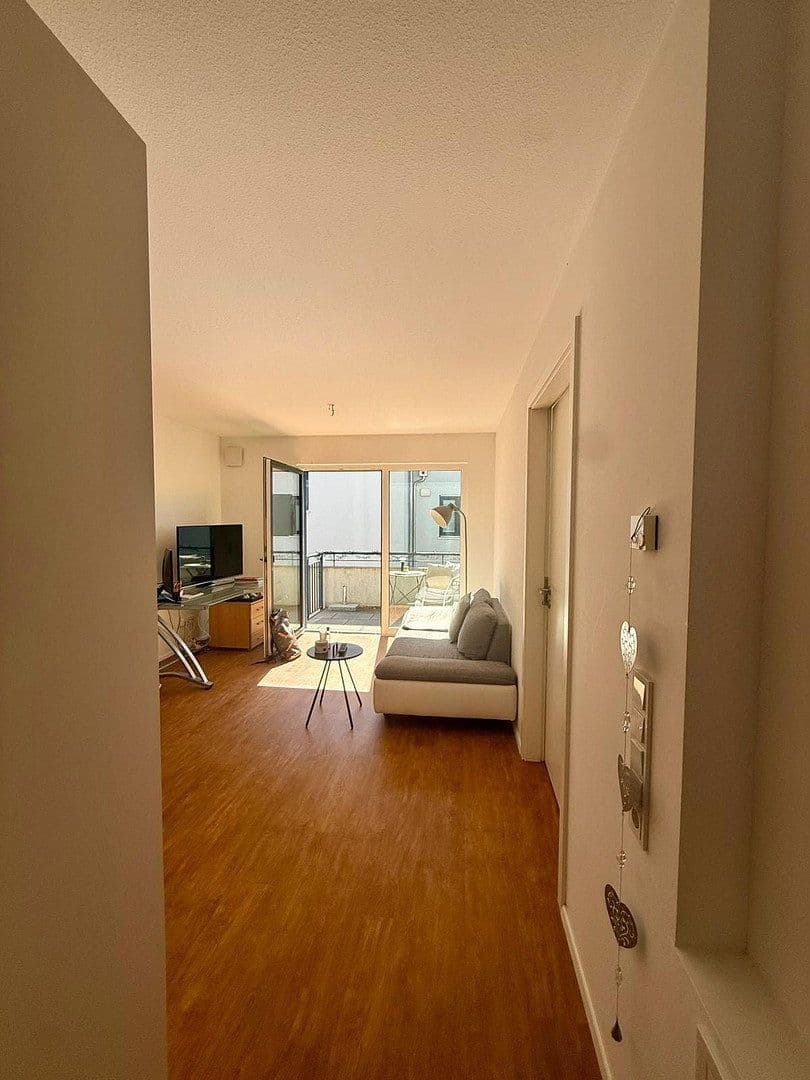 Pronájem bytu 2+1 36 m², Schweickerweg 21/1, Schwäbisch Hall, Bádensko-Württembersko Pronájem bytu 2+1 36 m², Schweickerweg 21/1, Schwäbisch Hall, Bádensko-Württembersko