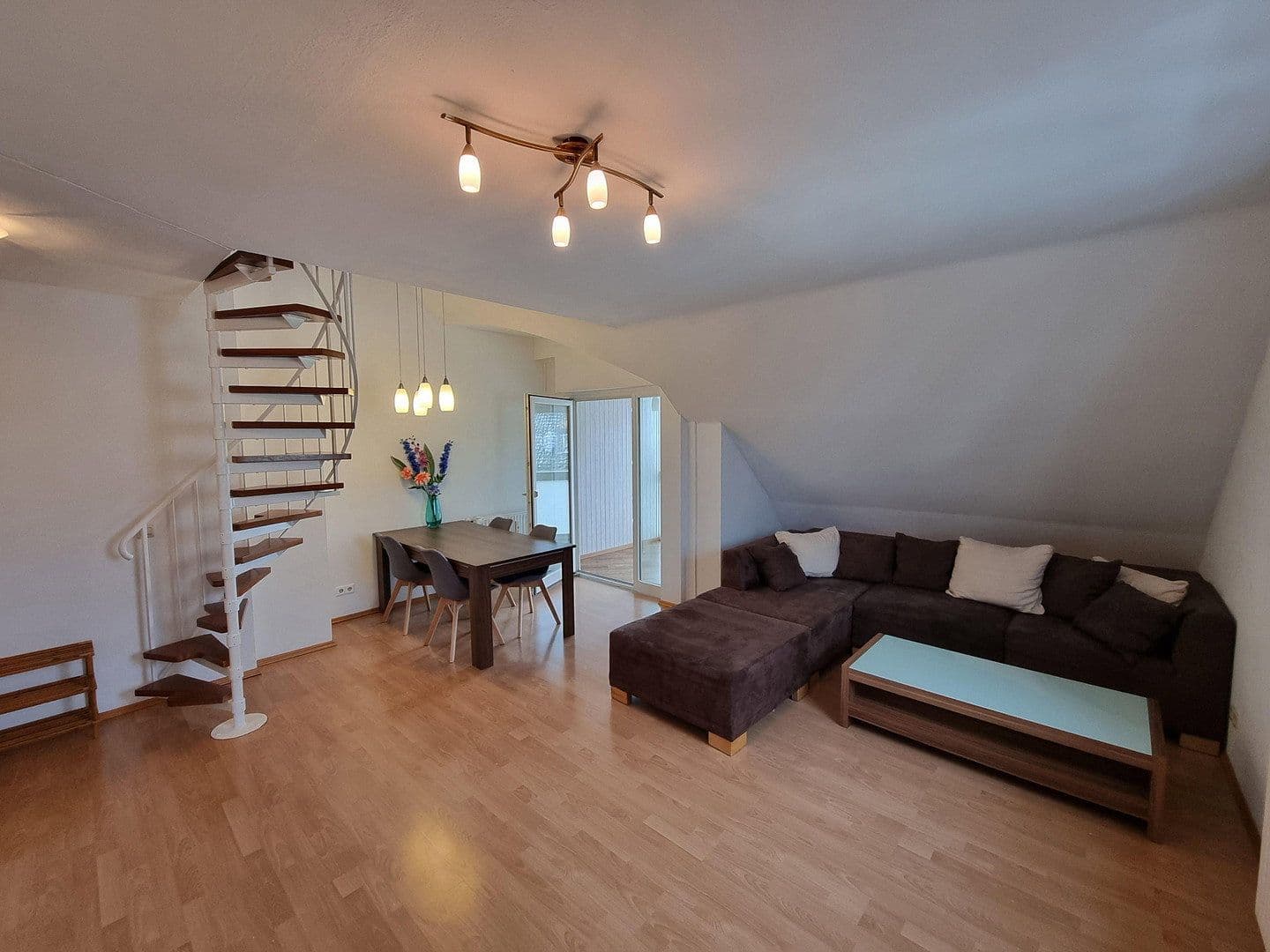 Prodej bytu 2+1 54 m², Rosenheim, Bavorsko Prodej bytu 2+1 54 m², Rosenheim, Bavorsko