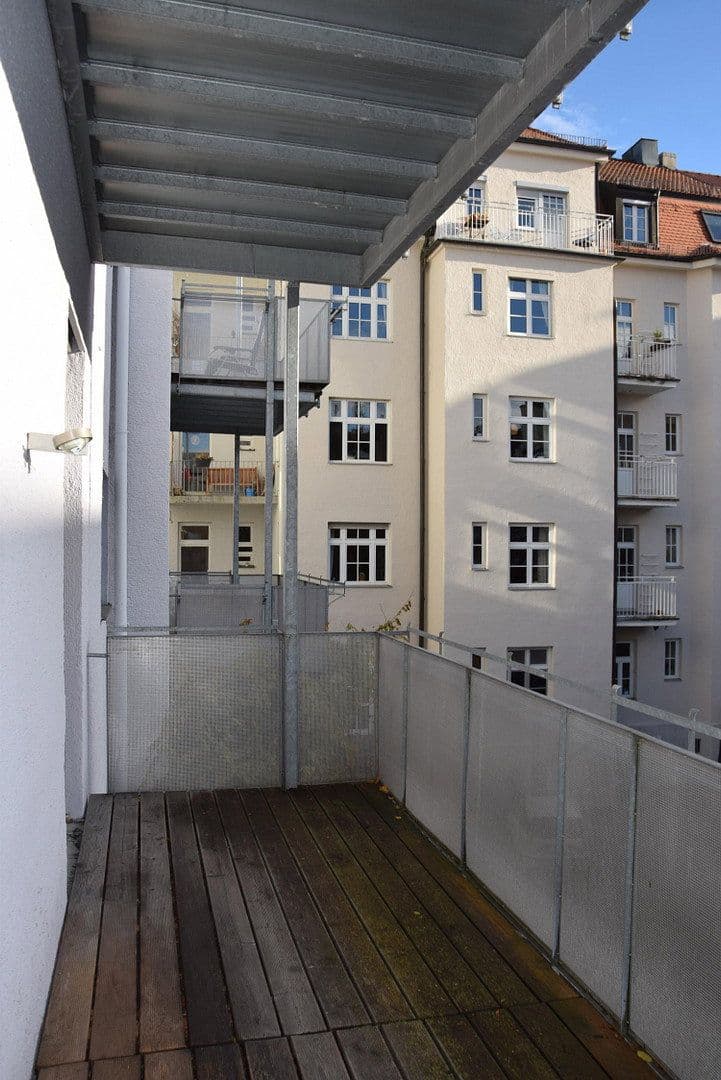 Pronájem bytu 6+1 236 m², München, Bavorsko Pronájem bytu 6+1 236 m², München, Bavorsko