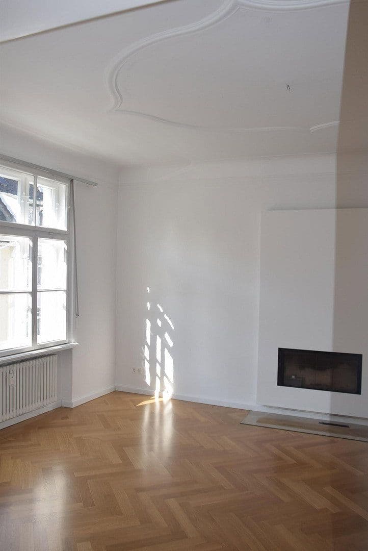 Pronájem bytu 6+1 236 m², München, Bavorsko Pronájem bytu 6+1 236 m², München, Bavorsko