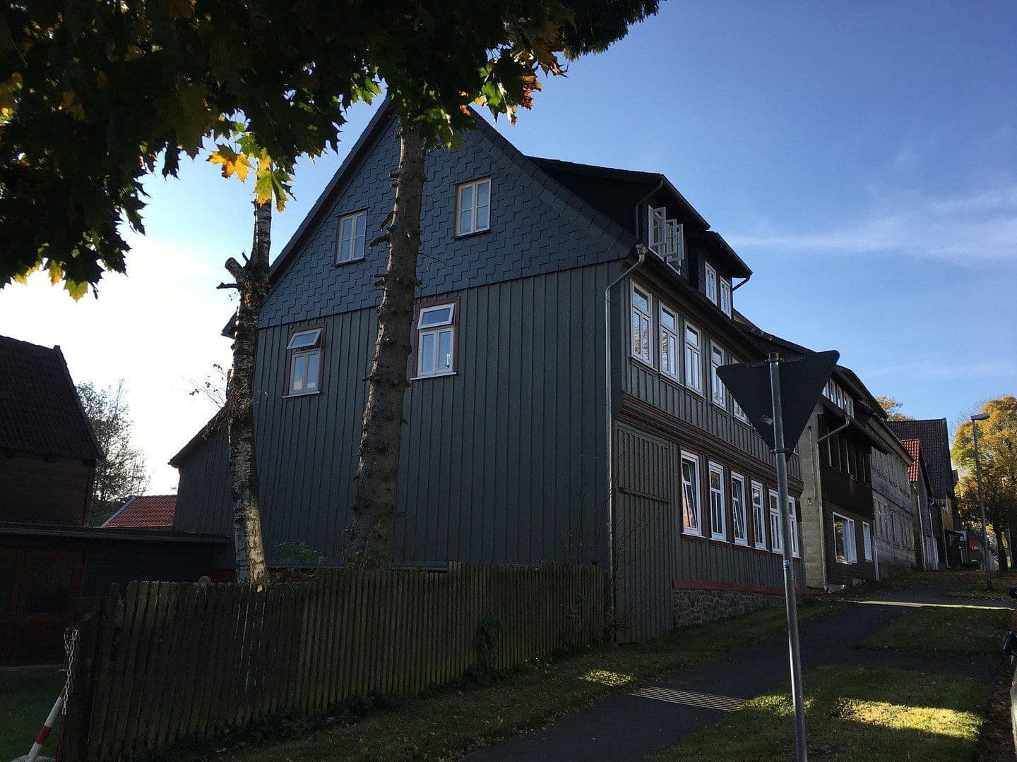 Prodej domu 350 m², pozemek 400 m², Clausthal-Zellerfeld, Dolní Sasko Prodej domu 350 m², pozemek 400 m², Clausthal-Zellerfeld, Dolní Sasko