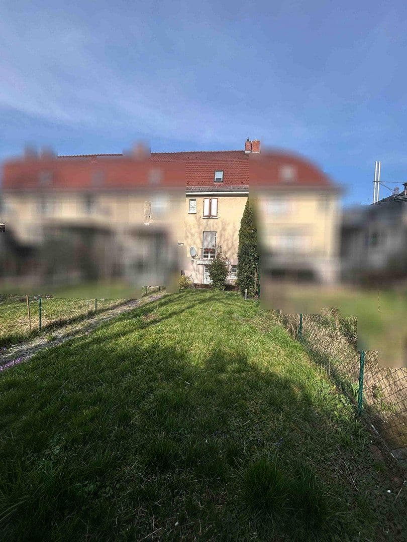 Prodej domu 95 m², pozemek 222 m², Ludwigshafen, Porýní-Falc Prodej domu 95 m², pozemek 222 m², Ludwigshafen, Porýní-Falc