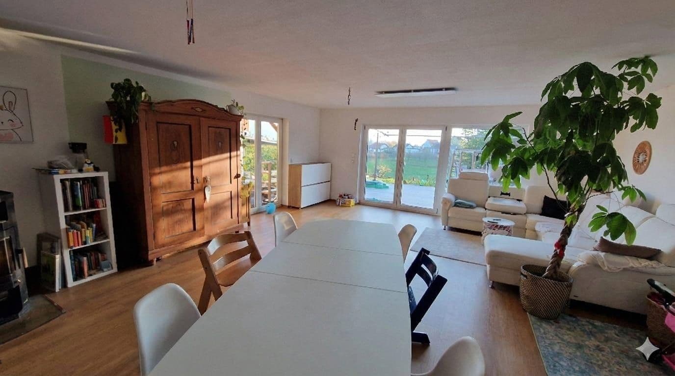 Prodej domu 169 m², pozemek 213 m², Freiamt, Bádensko-Württembersko Prodej domu 169 m², pozemek 213 m², Freiamt, Bádensko-Württembersko