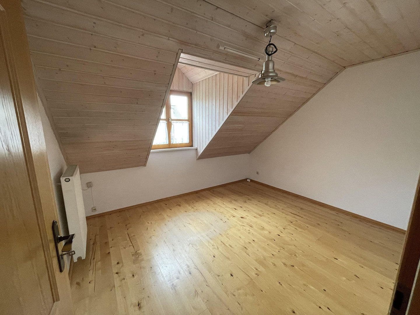 Pronájem bytu 3+1 80 m², Haag, Bavorsko Pronájem bytu 3+1 80 m², Haag, Bavorsko