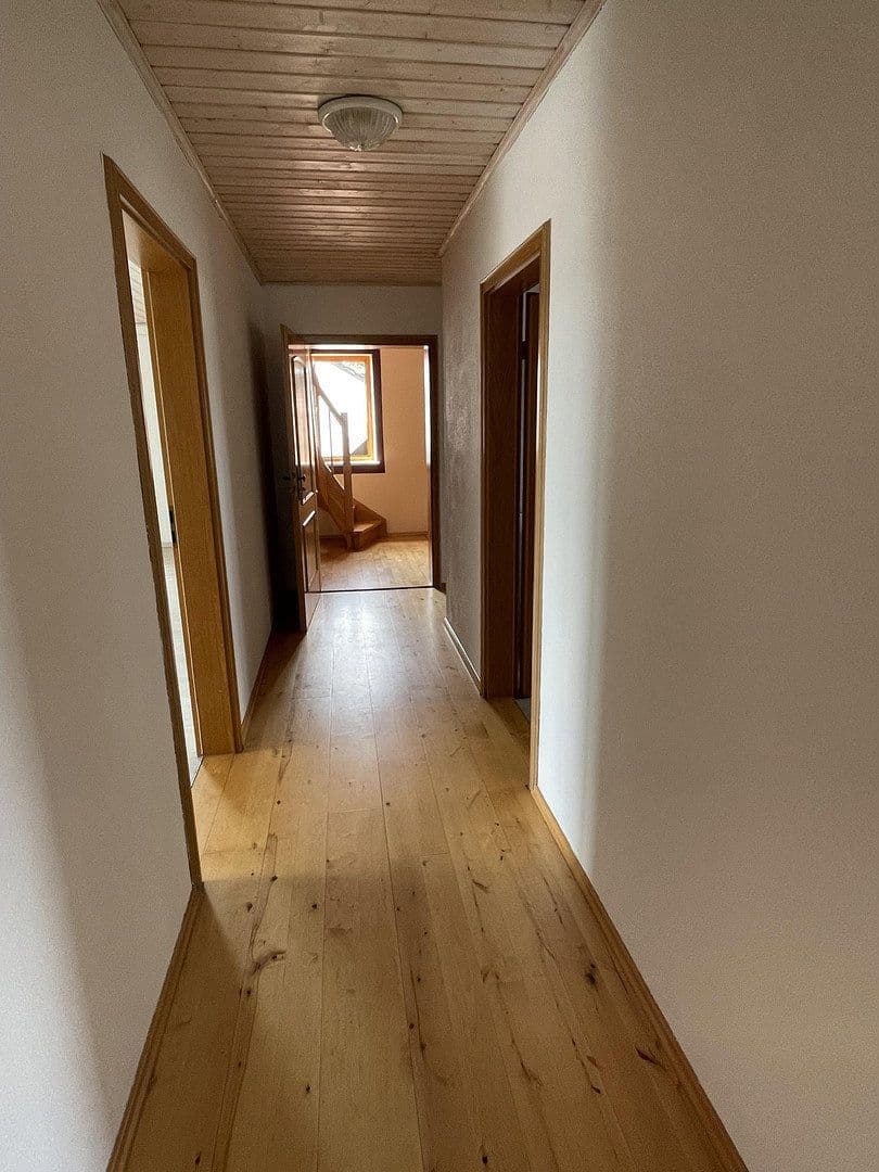 Pronájem bytu 3+1 80 m², Haag, Bavorsko Pronájem bytu 3+1 80 m², Haag, Bavorsko