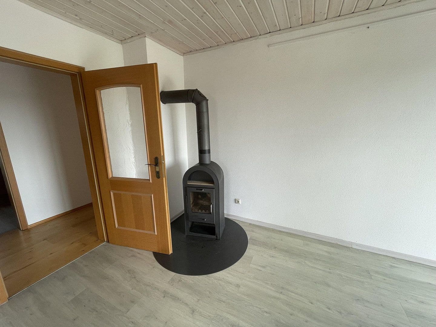 Pronájem bytu 3+1 80 m², Haag, Bavorsko Pronájem bytu 3+1 80 m², Haag, Bavorsko