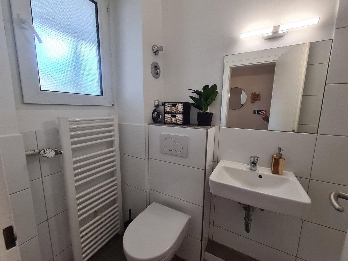 Pronájem bytu 1+kk 27 m², Köln, Severní Porýní-Vestfálsko Pronájem bytu 1+kk 27 m², Köln, Severní Porýní-Vestfálsko