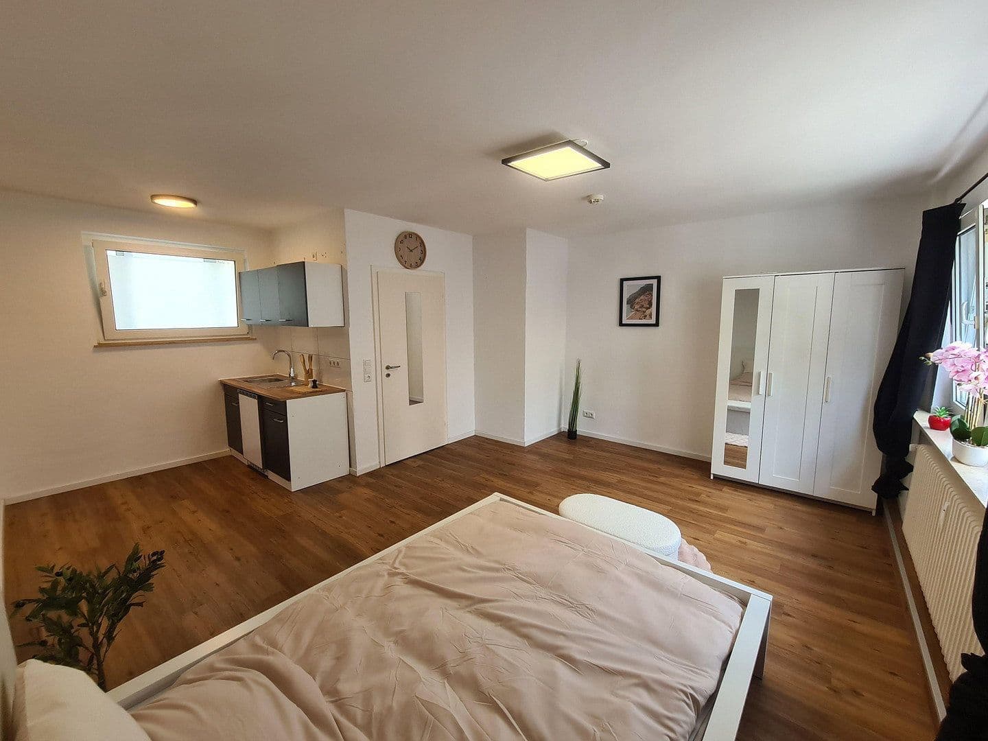 Pronájem bytu 1+kk 27 m², Köln, Severní Porýní-Vestfálsko Pronájem bytu 1+kk 27 m², Köln, Severní Porýní-Vestfálsko