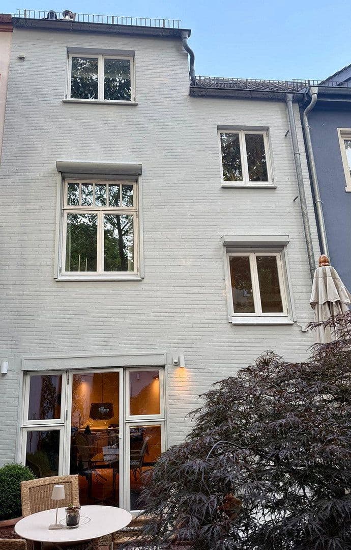 Prodej domu 120 m², pozemek 114 m², Bremen, Bremen Prodej domu 120 m², pozemek 114 m², Bremen, Bremen