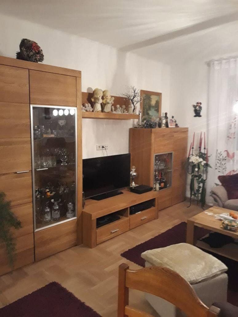 Prodej domu 240 m², pozemek 732 m², Karlstraße 55, Hallstadt, Bavorsko Prodej domu 240 m², pozemek 732 m², Karlstraße 55, Hallstadt, Bavorsko