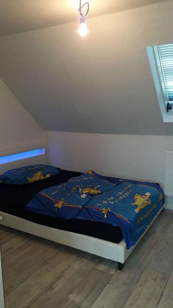 Prodej domu 240 m², pozemek 732 m², Karlstraße 55, Hallstadt, Bavorsko Prodej domu 240 m², pozemek 732 m², Karlstraße 55, Hallstadt, Bavorsko