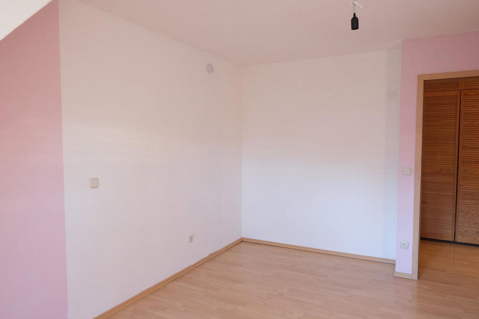 Prodej bytu 2+1 48 m², Langenzenn, Bavorsko Prodej bytu 2+1 48 m², Langenzenn, Bavorsko