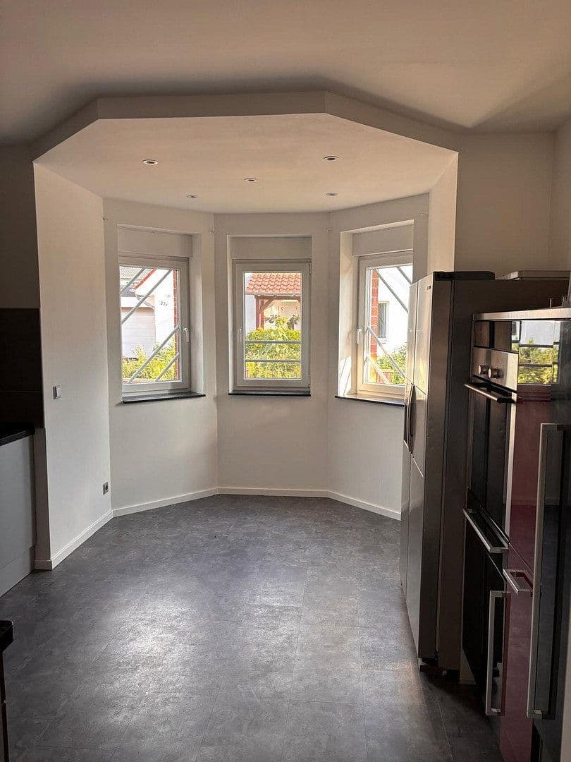 Prodej domu 220 m², pozemek 432 m², Rühen, Dolní Sasko Prodej domu 220 m², pozemek 432 m², Rühen, Dolní Sasko