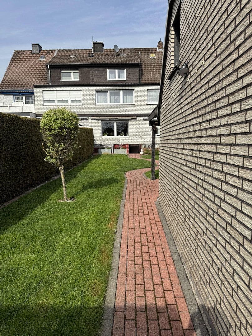 Prodej domu 103 m², pozemek 302 m², Ahlen, Severní Porýní-Vestfálsko Prodej domu 103 m², pozemek 302 m², Ahlen, Severní Porýní-Vestfálsko