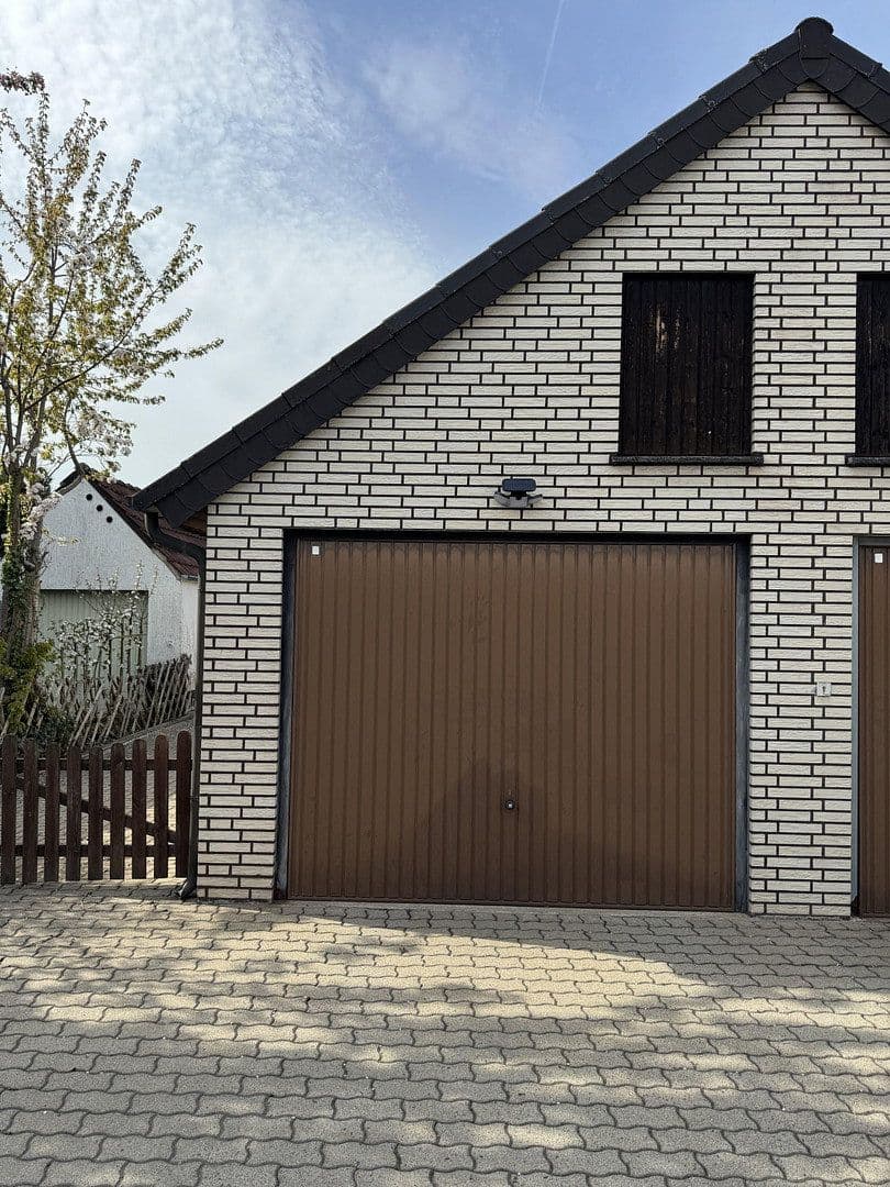 Prodej domu 103 m², pozemek 302 m², Ahlen, Severní Porýní-Vestfálsko Prodej domu 103 m², pozemek 302 m², Ahlen, Severní Porýní-Vestfálsko