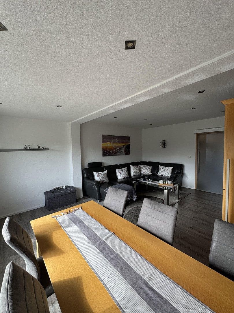 Prodej domu 103 m², pozemek 302 m², Ahlen, Severní Porýní-Vestfálsko Prodej domu 103 m², pozemek 302 m², Ahlen, Severní Porýní-Vestfálsko