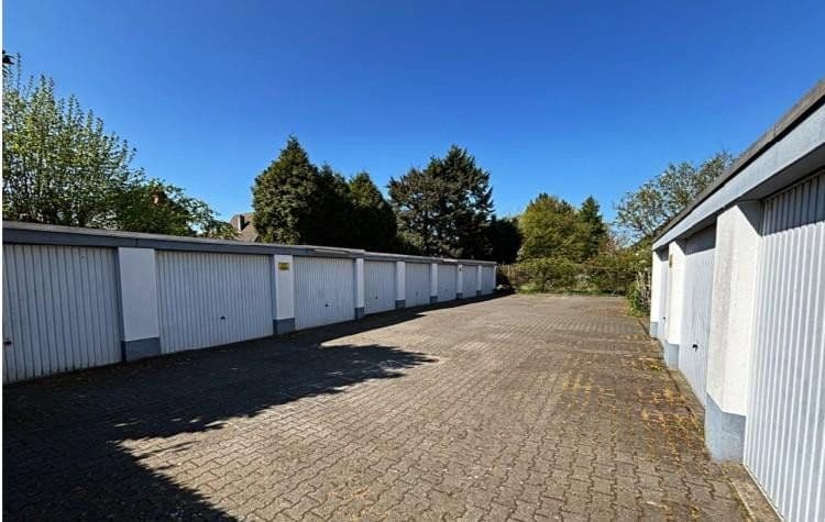 Prodej domu 460 m², pozemek 1.595 m², Oberhausen Osterfeld, Severní Porýní-Vestfálsko Prodej domu 460 m², pozemek 1.595 m², Oberhausen Osterfeld, Severní Porýní-Vestfálsko