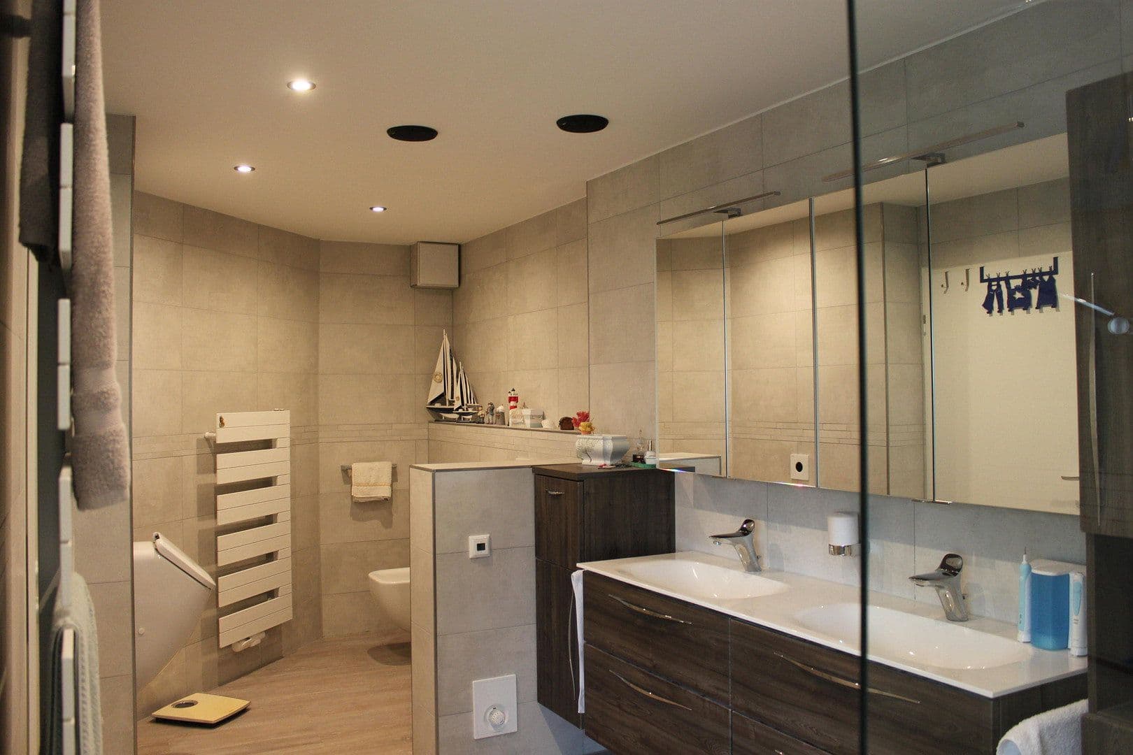 Prodej bytu 4+1 125 m², Celle, Dolní Sasko Prodej bytu 4+1 125 m², Celle, Dolní Sasko