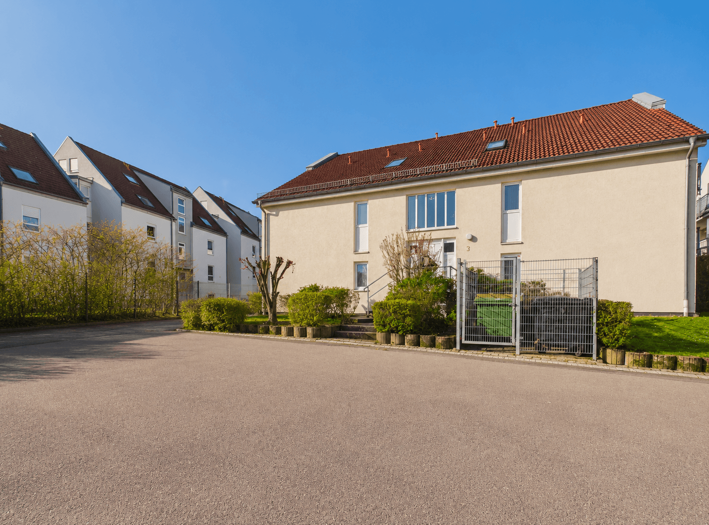 Pronájem bytu 1+1 52 m², Meißener Weg 3, Bad Rappenau, Bádensko-Württembersko Pronájem bytu 1+1 52 m², Meißener Weg 3, Bad Rappenau, Bádensko-Württembersko
