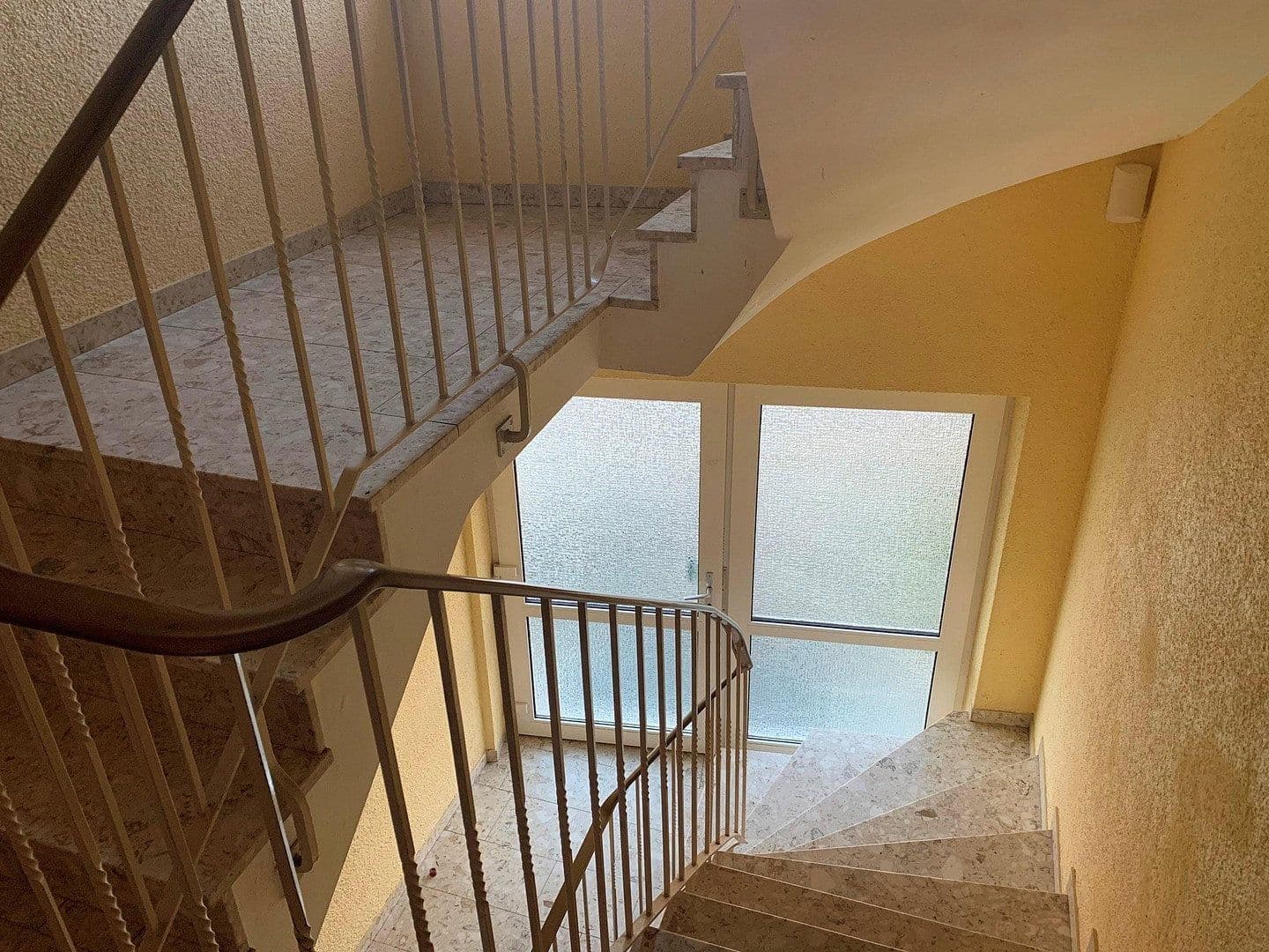 Prodej bytu 5+1 109 m², Sachsenhäuserstr. 5, Lautertal (Odenwald), Hessen Prodej bytu 5+1 109 m², Sachsenhäuserstr. 5, Lautertal (Odenwald), Hessen