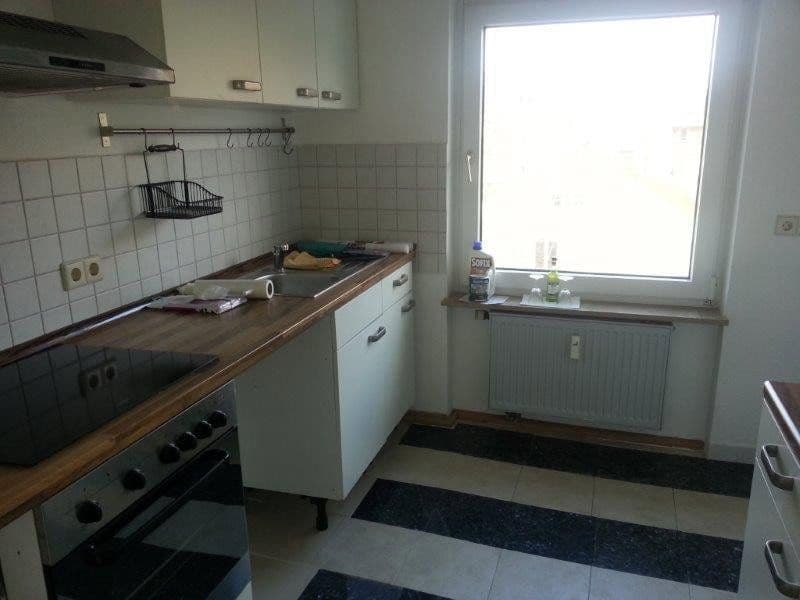 Pronájem bytu 2+1 62 m², Tulpenstr, Stuttgart, Bádensko-Württembersko Pronájem bytu 2+1 62 m², Tulpenstr, Stuttgart, Bádensko-Württembersko